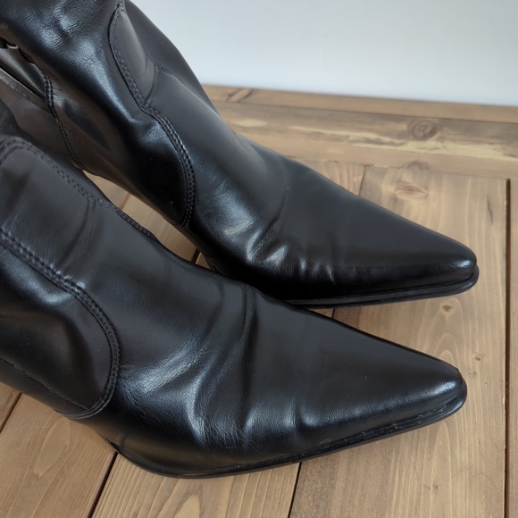 Franco Sarto Women’s Tall Black Shiny Faux Leather Back Lacing Pointed Boots - Picture 4 of 12